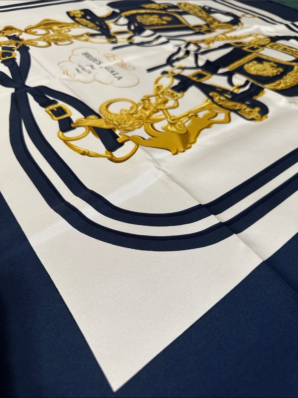 Hermès Brides de Gala Silk Scarf - Picture 5 of 11